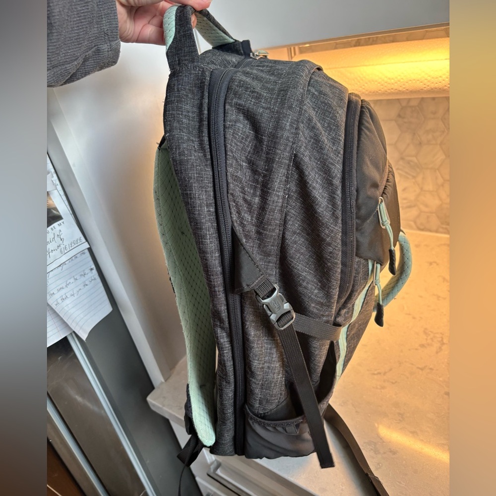 Northface Surge Backback - Picture 5 of 10